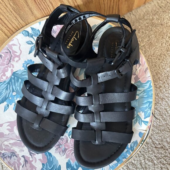 Clarks Black Gladiator Sandals - Picture 6 of 9